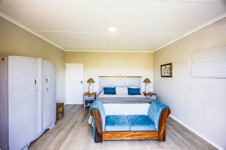 4 Bedroom Property for Sale in Cosy Corner Eastern Cape